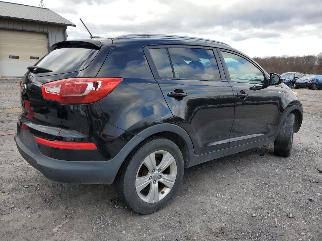 Image 3 of 2013 KIA SPORTAGE LX 2013 with VIN KNDPBCA20D7476594