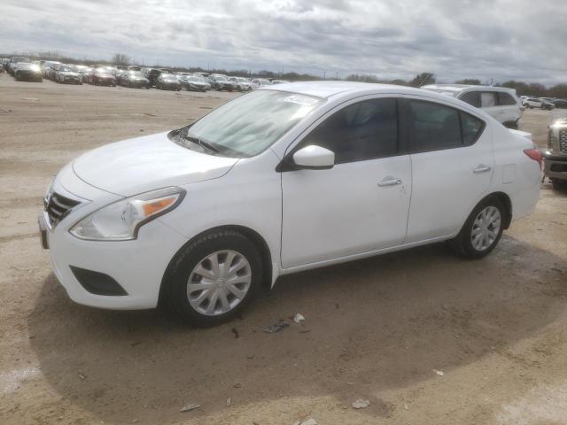 Obraz 1 z 2015 NISSAN VERSA S 2015 z VIN 3N1CN7AP0FL925010