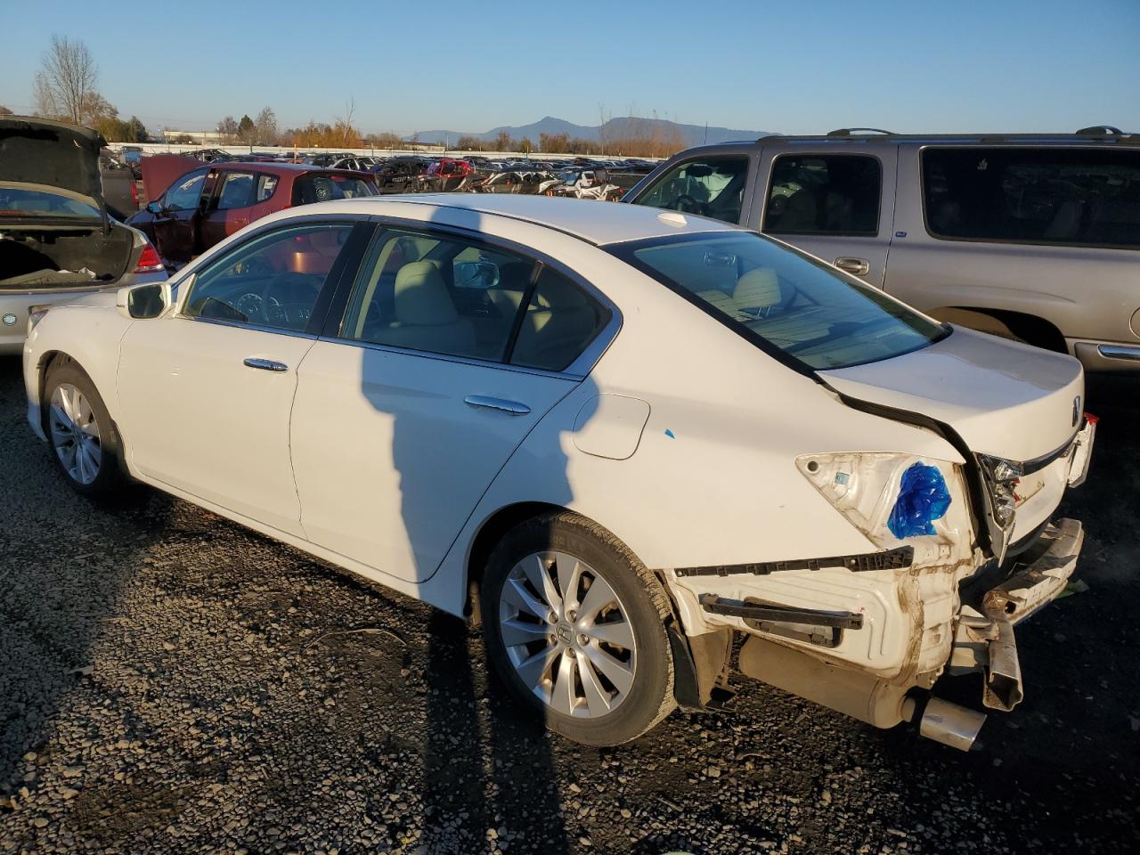 Изображение 2 2013 HONDA ACCORD EXL 2013 с VIN 1HGCR3F80DA014905