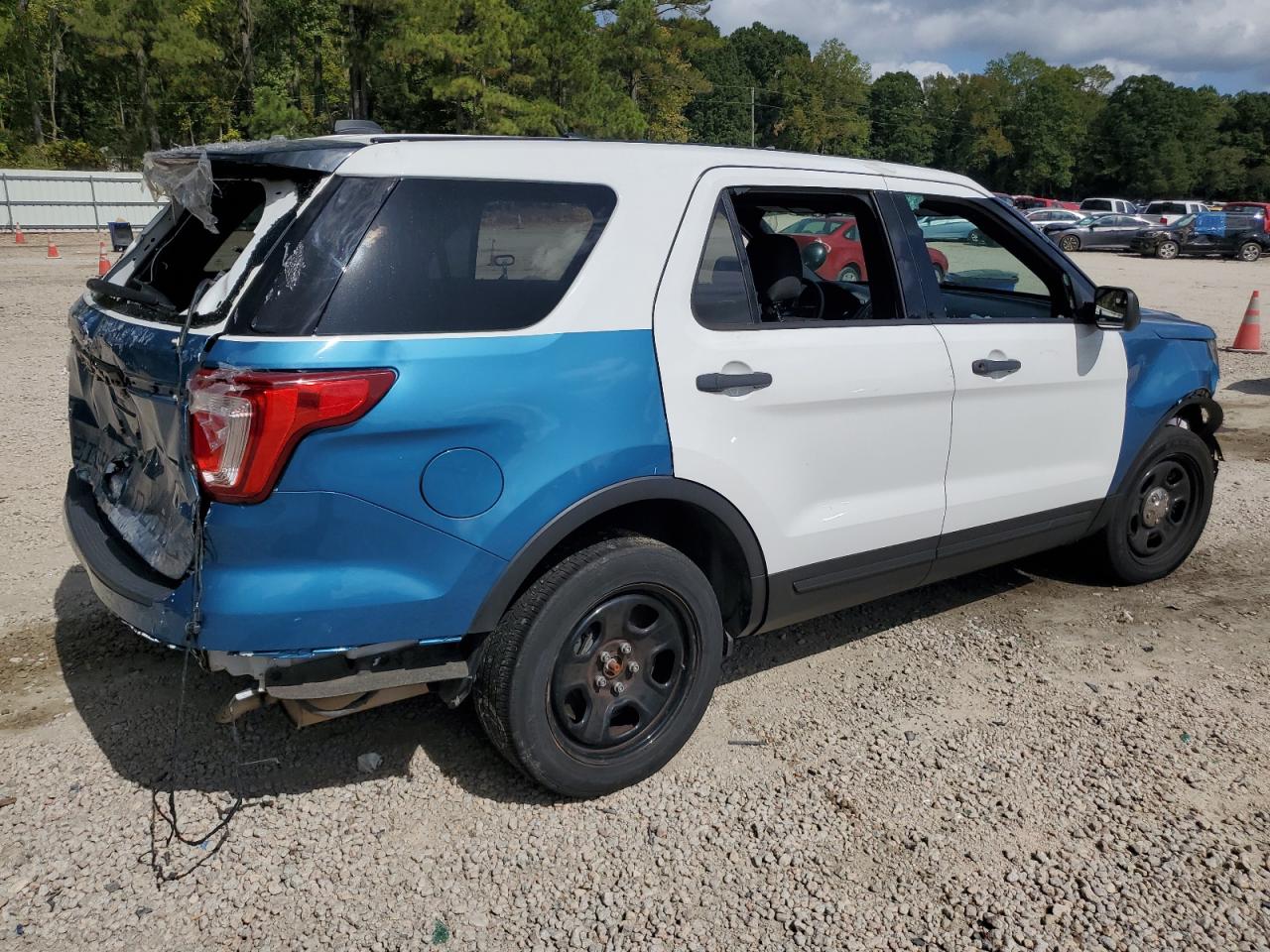Изображение 3 2019 FORD EXPLORER POLICE INTERCEPTOR 2019 с VIN 1FM5K8AR8KGA17078
