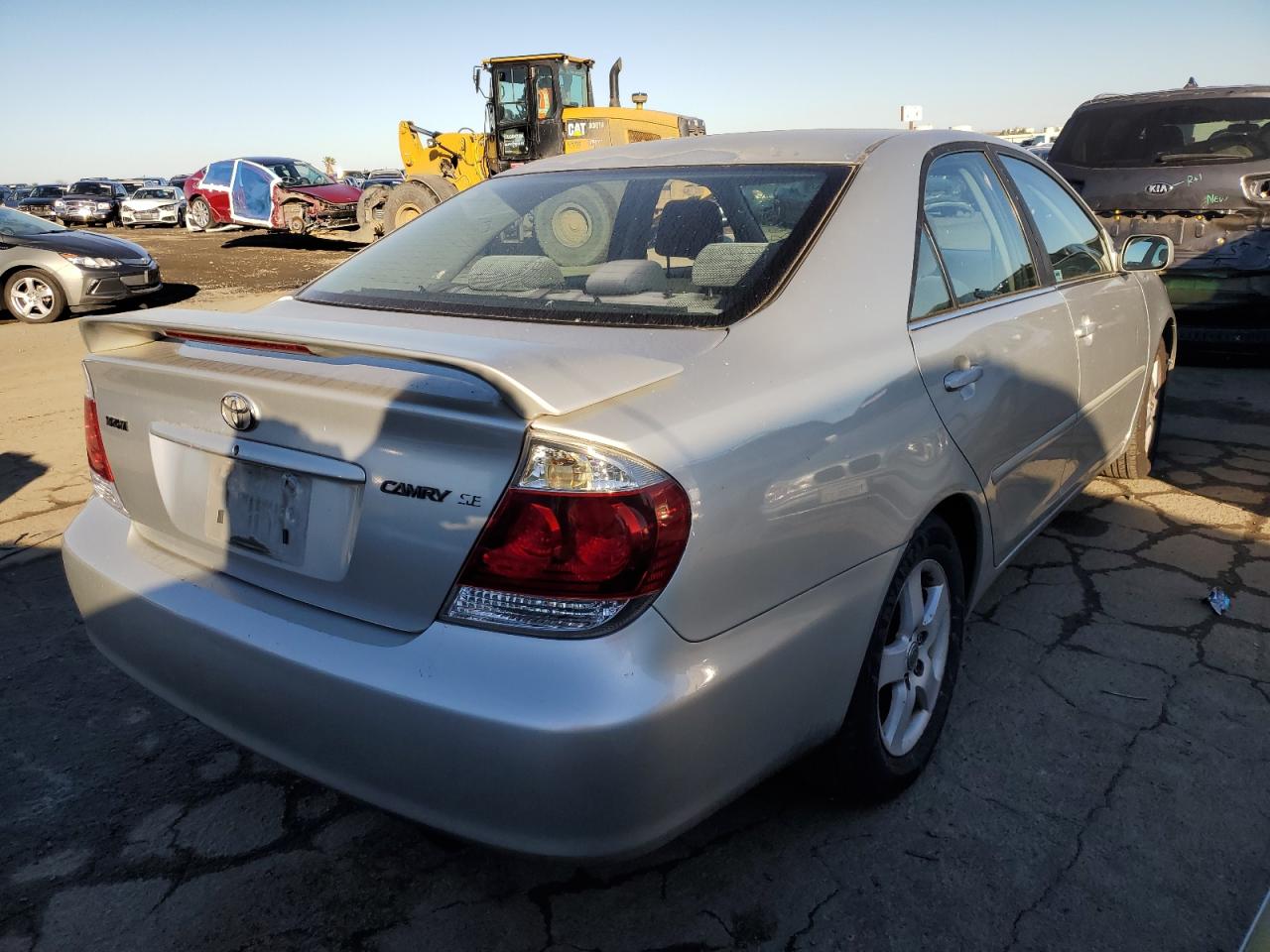 Изображение 3 2005 TOYOTA CAMRY LE 2005 с VIN 4T1BE30K55U506948