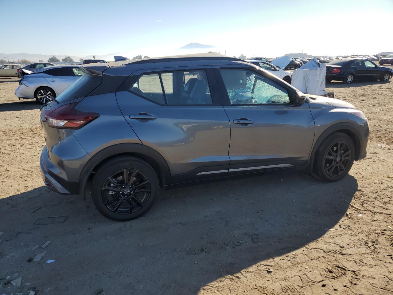 Image 3 of 2023 NISSAN KICKS SR 2023 with VIN 3N1CP5DV7PL495664