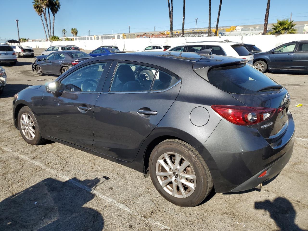 Изображение 2 2016 MAZDA 3 GRAND TOURING 2016 с VIN JM1BM1N76G1288846