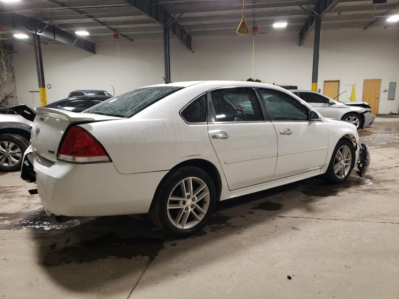 Image 3 of 2013 CHEVROLET IMPALA LTZ 2013 with VIN 2G1WC5E30D1231114