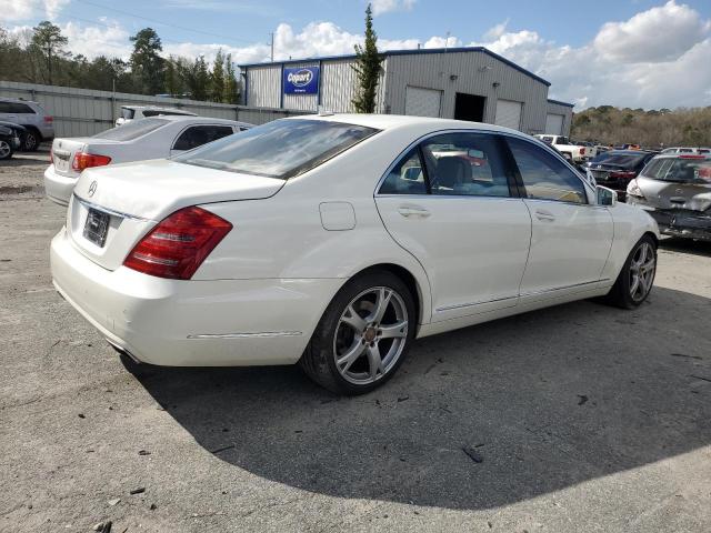 Image 3 of 2013 MERCEDES-BENZ S 550 2013 with VIN WDDNG7DB7DA529537