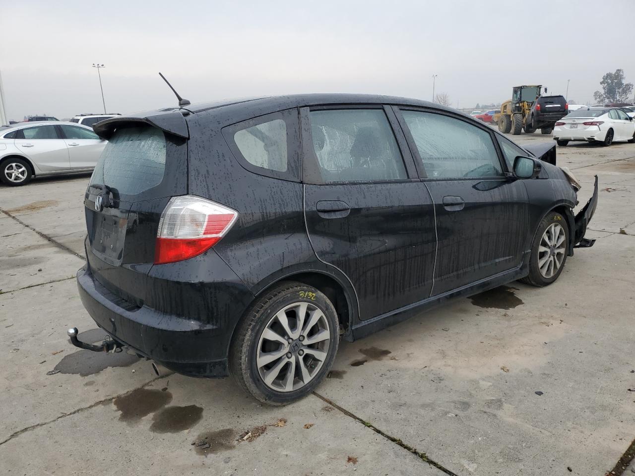 Изображение 3 2013 HONDA FIT SPORT 2013 с VIN JHMGE8H5XDC054889
