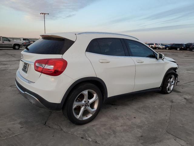 Image 3 of 2018 MERCEDES-BENZ GLA 250 2018 with VIN WDCTG4EBXJJ389956