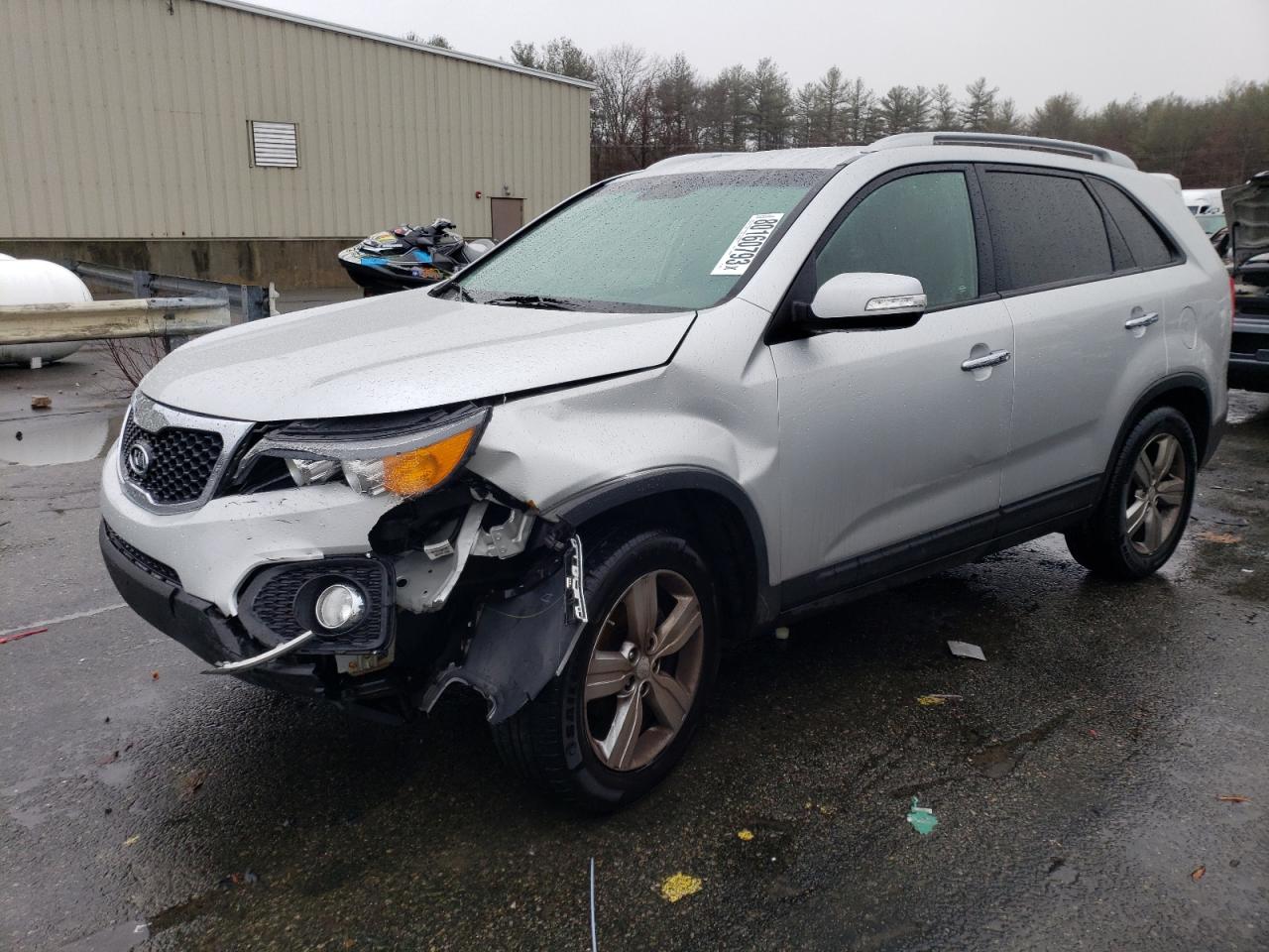Image 1 of 2013 KIA SORENTO EX 2013 with VIN 5XYKU3A6XDG396813