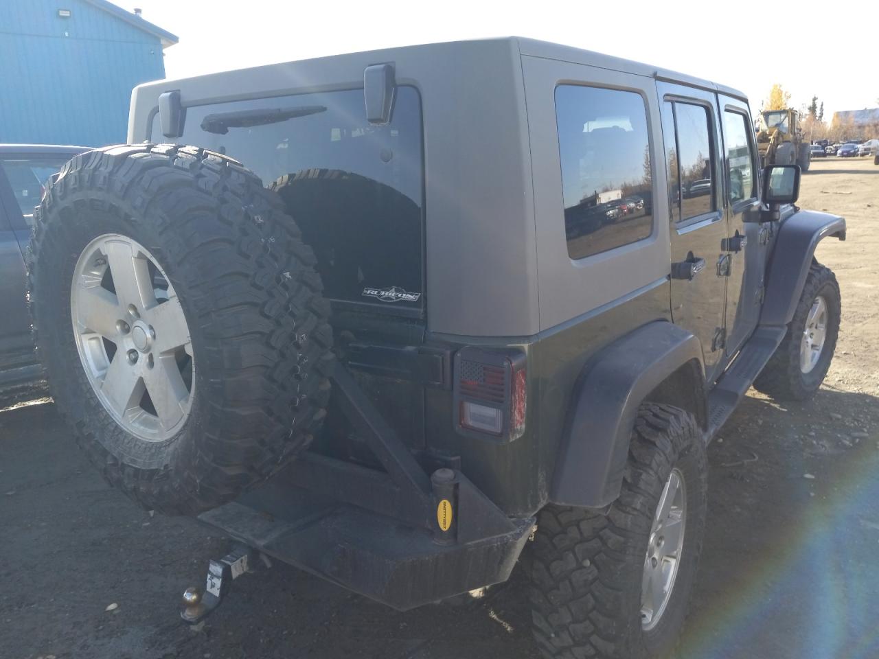 Image 3 of 2009 JEEP WRANGLER UNLIMITED SAHARA 2009 with VIN 1J4GA591X9L749382