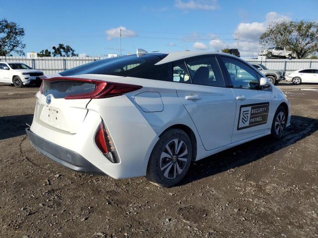 Image 3 of 2017 TOYOTA PRIUS PRIME  2017 with VIN JTDKARFP8H3034583