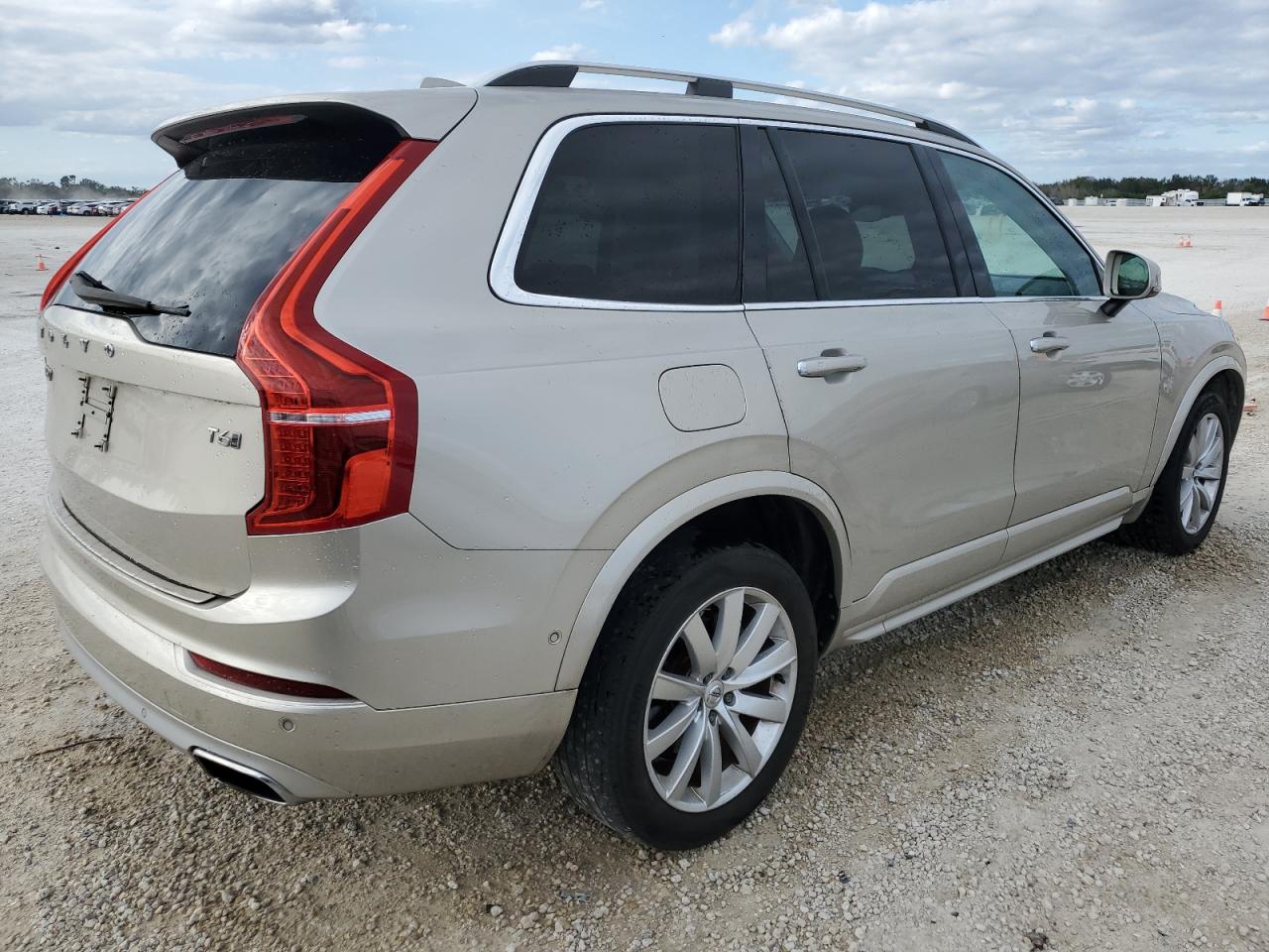 Obraz 3 z Volvo Xc90 T6 2016 z VIN YV4A22PK9G1051533