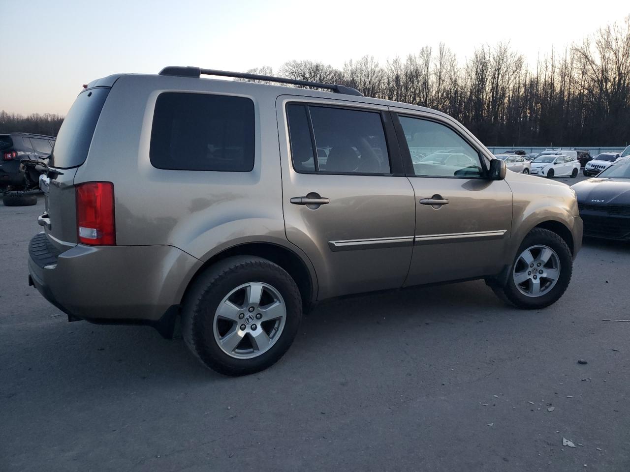 Obraz 3 z 2009 HONDA PILOT EXL 2009 z VIN 5FNYF48629B017639