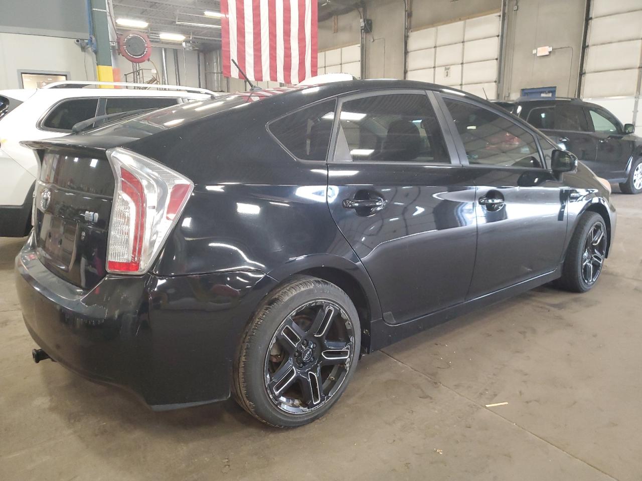 Изображение 3 Toyota Prius 2012 с VIN JTDKN3DU2C1528369