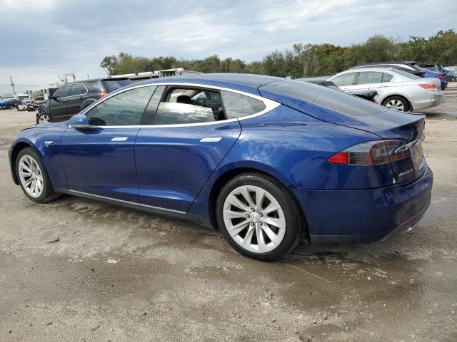 Obraz 2 z 2016 TESLA MODEL S  2016 z VIN 5YJSA1E11GF130068