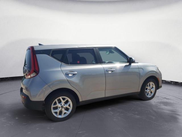 Obraz 3 z 2022 KIA SOUL LX 2022 z VIN KNDJ23AU2N7826882