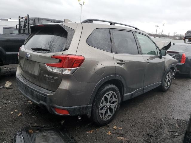 Obraz 3 z 2019 SUBARU FORESTER PREMIUM 2019 z VIN JF2SKAEC4KH431488