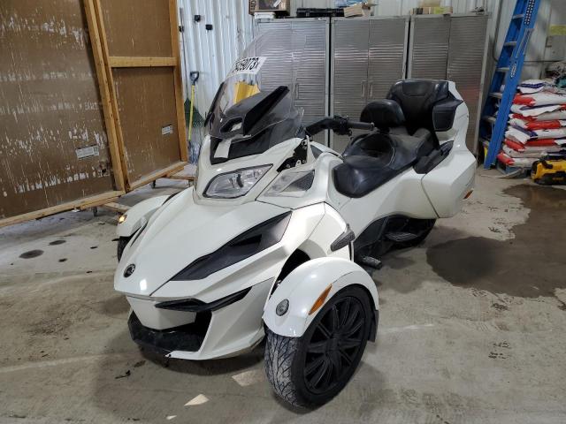 Obraz 2 z 2018 CAN-AM SPYDER ROADSTER RT 2018 z VIN 2BXNBDD28JV000202