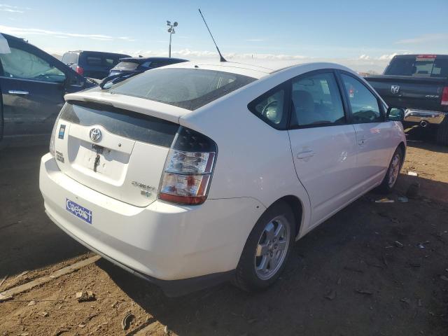 Image 3 of 2005 TOYOTA PRIUS  2005 with VIN JTDKB20UX53106835