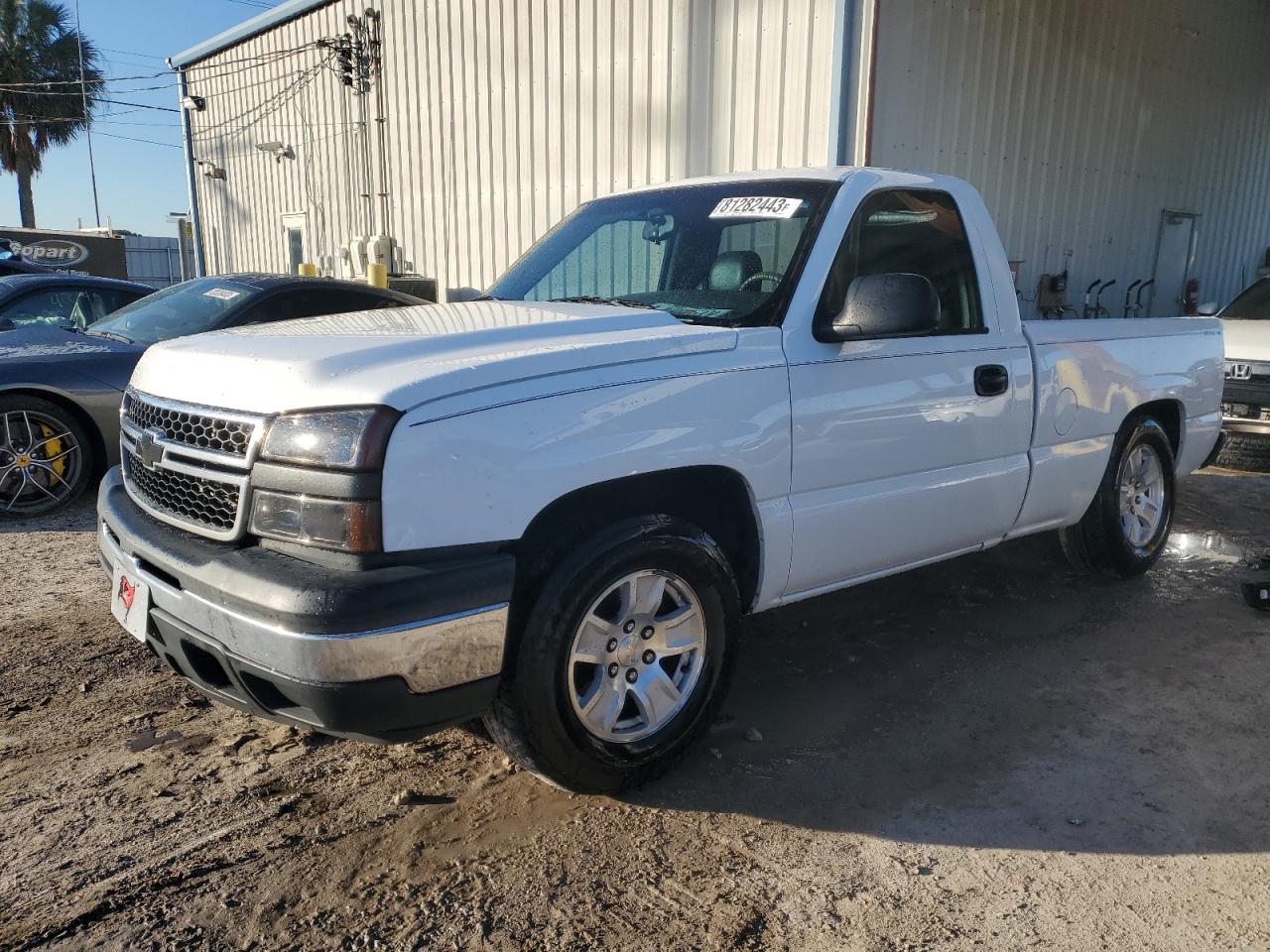 Image 1 of 2006 CHEVROLET SILVERADO C1500 2006 with VIN 3GCEC14V06G197670