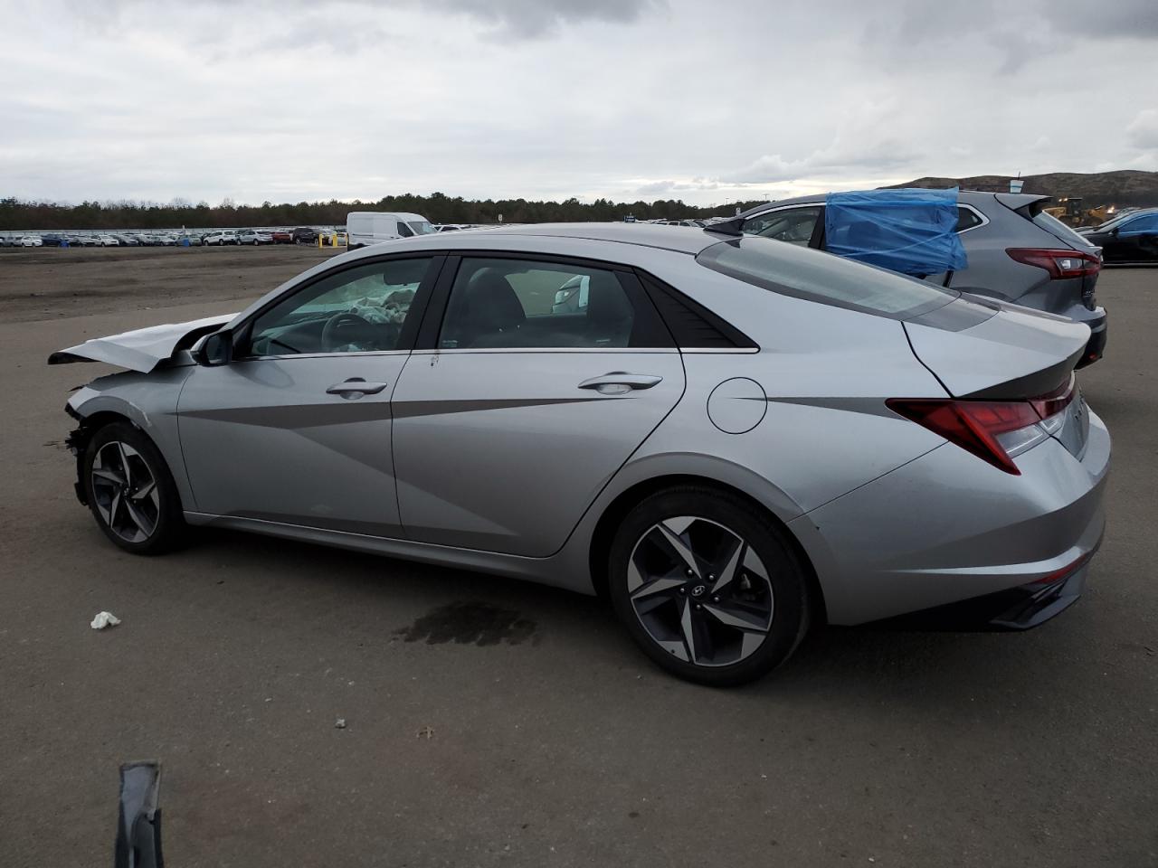 Image 2 of 2022 HYUNDAI ELANTRA SEL 2022 with VIN 5NPLN4AG0NH058329