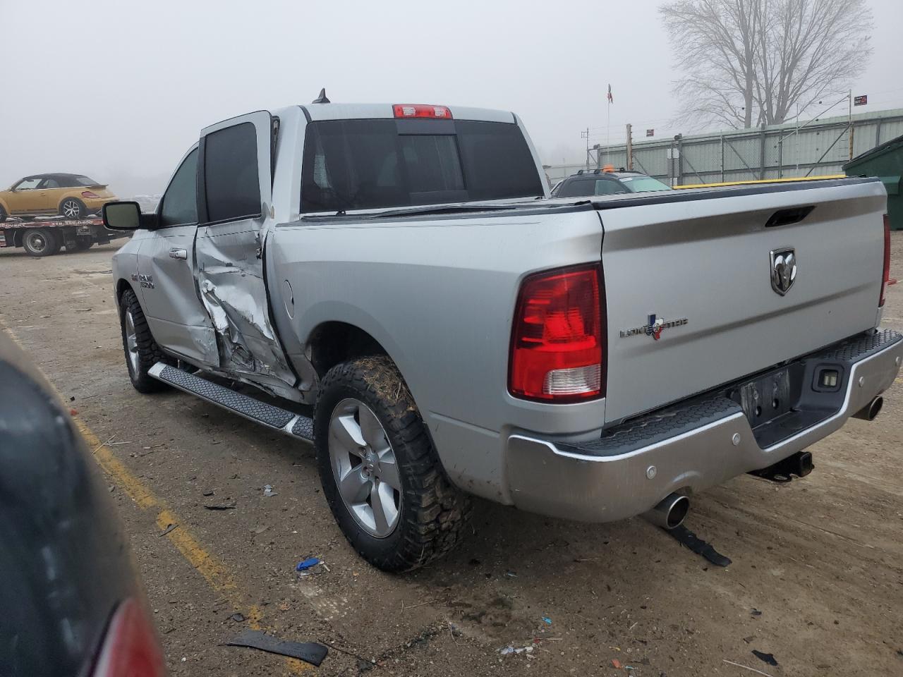 Изображение 2 2015 RAM 1500 SLT 2015 с VIN 1C6RR6LT7FS592619