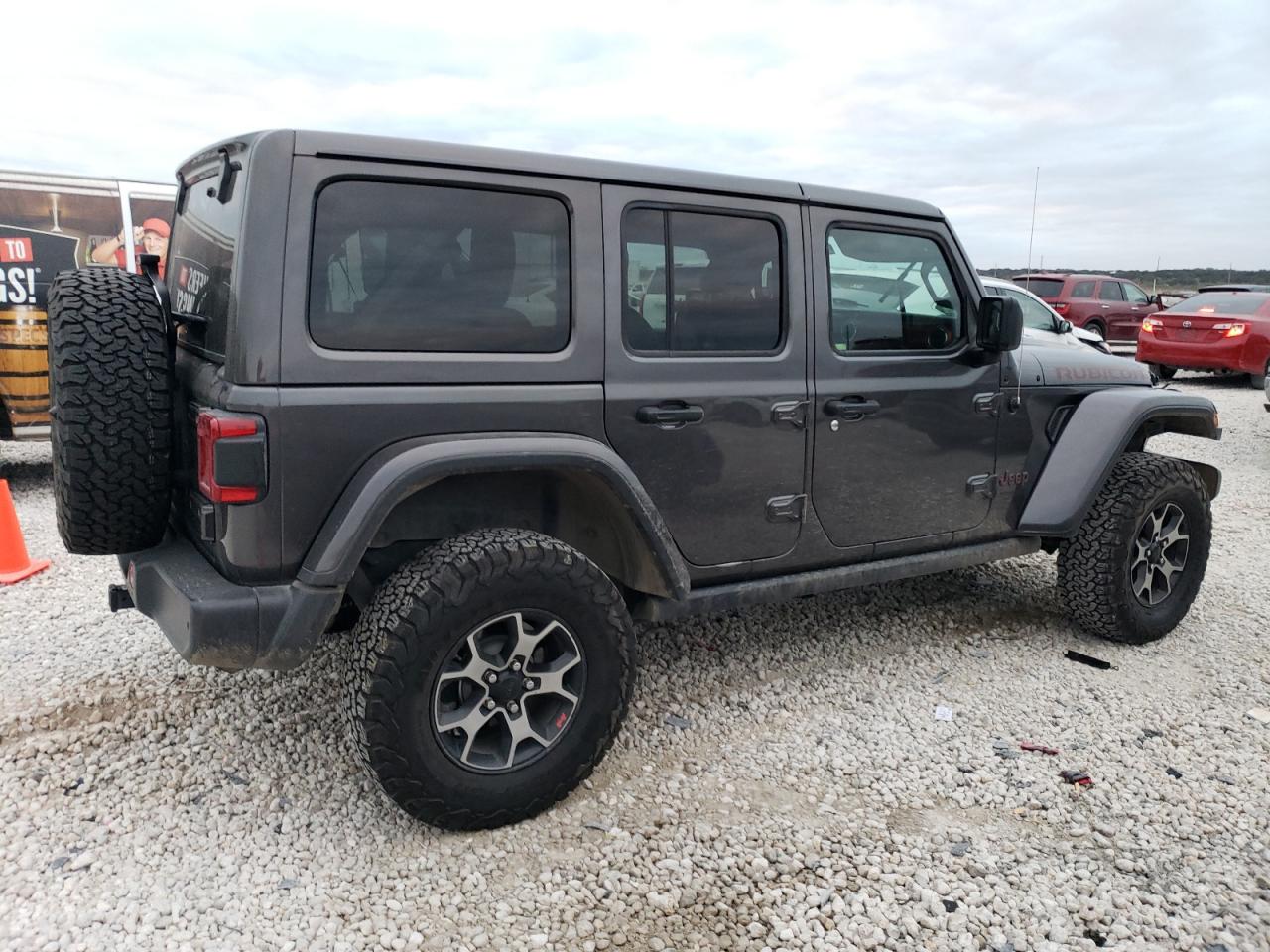 Image 3 of 2019 JEEP WRANGLER UNLIMITED RUBICON 2019 with VIN 1C4HJXFN2KW596899