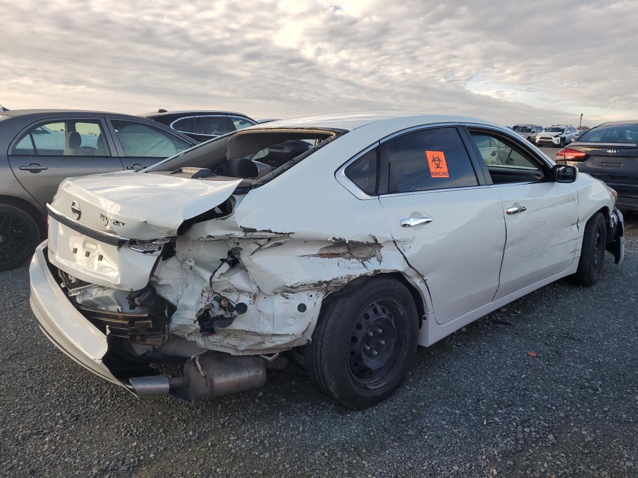 Image 3 of 2017 NISSAN ALTIMA 2.5 2017 with VIN 1N4AL3AP9HC144347