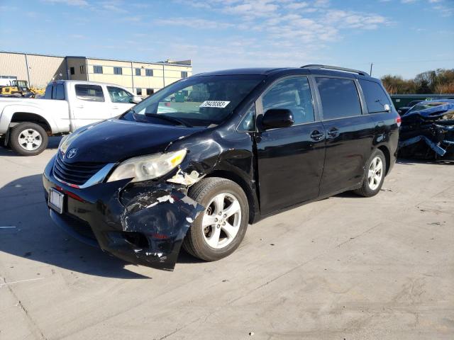 Image 1 of 2013 TOYOTA SIENNA LE 2013 with VIN 5TDKK3DC4DS326007