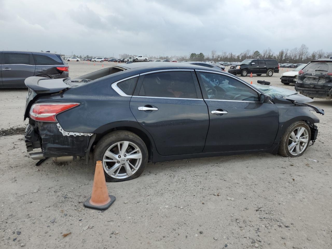 Image 3 of 2014 NISSAN ALTIMA 2.5 2014 with VIN 1N4AL3AP3EC178666