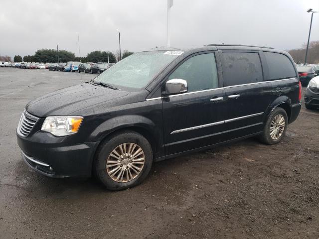 2015 CHRYSLER TOWN & COUNTRY TOURING L 2015 image