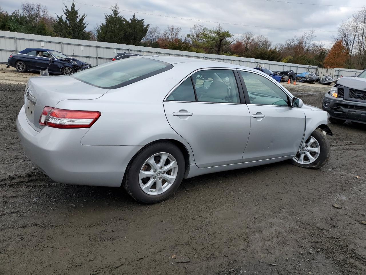 Image 3 of 2011 TOYOTA CAMRY BASE 2011 with VIN 4T1BF3EK8BU610710