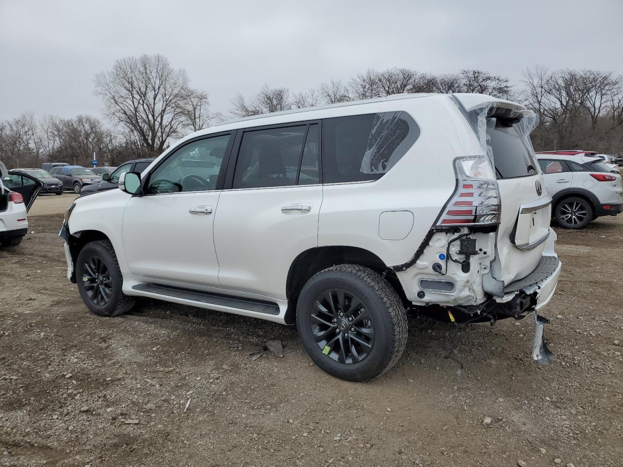 Изображение 2 2023 LEXUS GX 460 2023 с VIN JTJAM7BX8P5367637