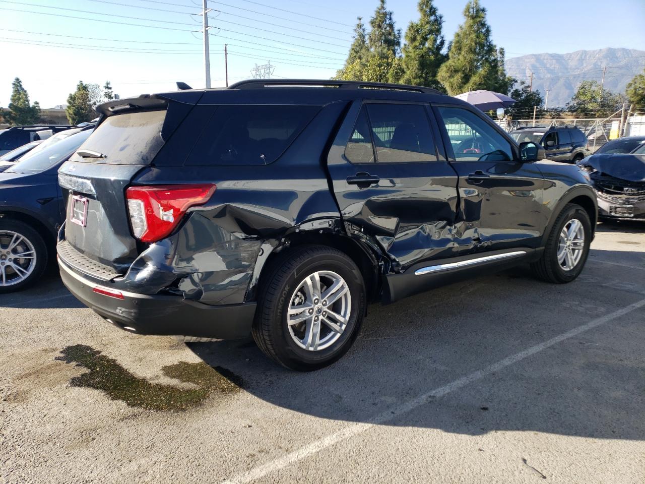 Image 3 of 2023 FORD EXPLORER XLT 2023 with VIN 1FMSK7DHXPGA46590