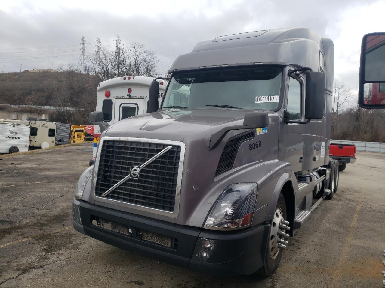Obraz 2 z 2018 VOLVO VN VNL 2018 z VIN 4V4NC9TH2JN887192