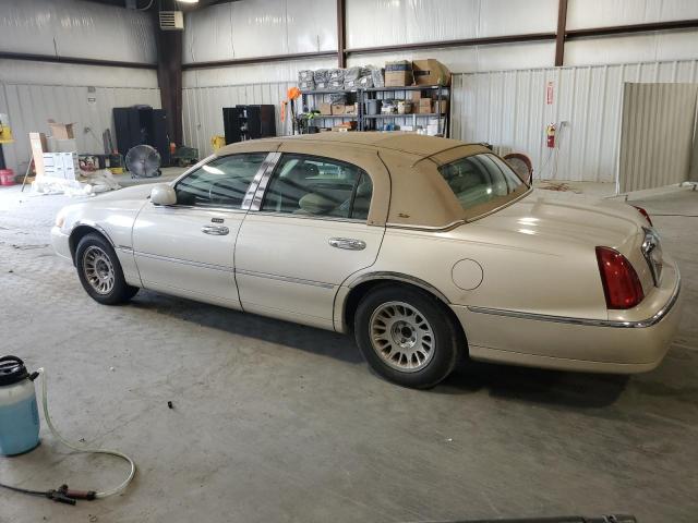 Obraz 2 z 2000 LINCOLN TOWN CAR CARTIER 2000 z VIN 1LNHM83W7YY877132