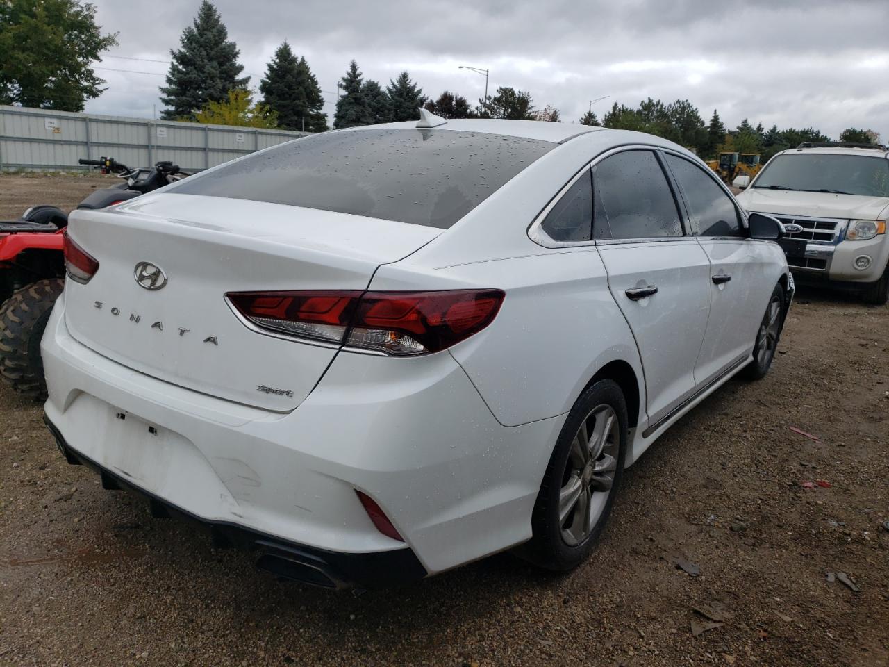 Obraz 3 z 2018 HYUNDAI SONATA SPORT 2018 z VIN 5NPE34AF2JH699613