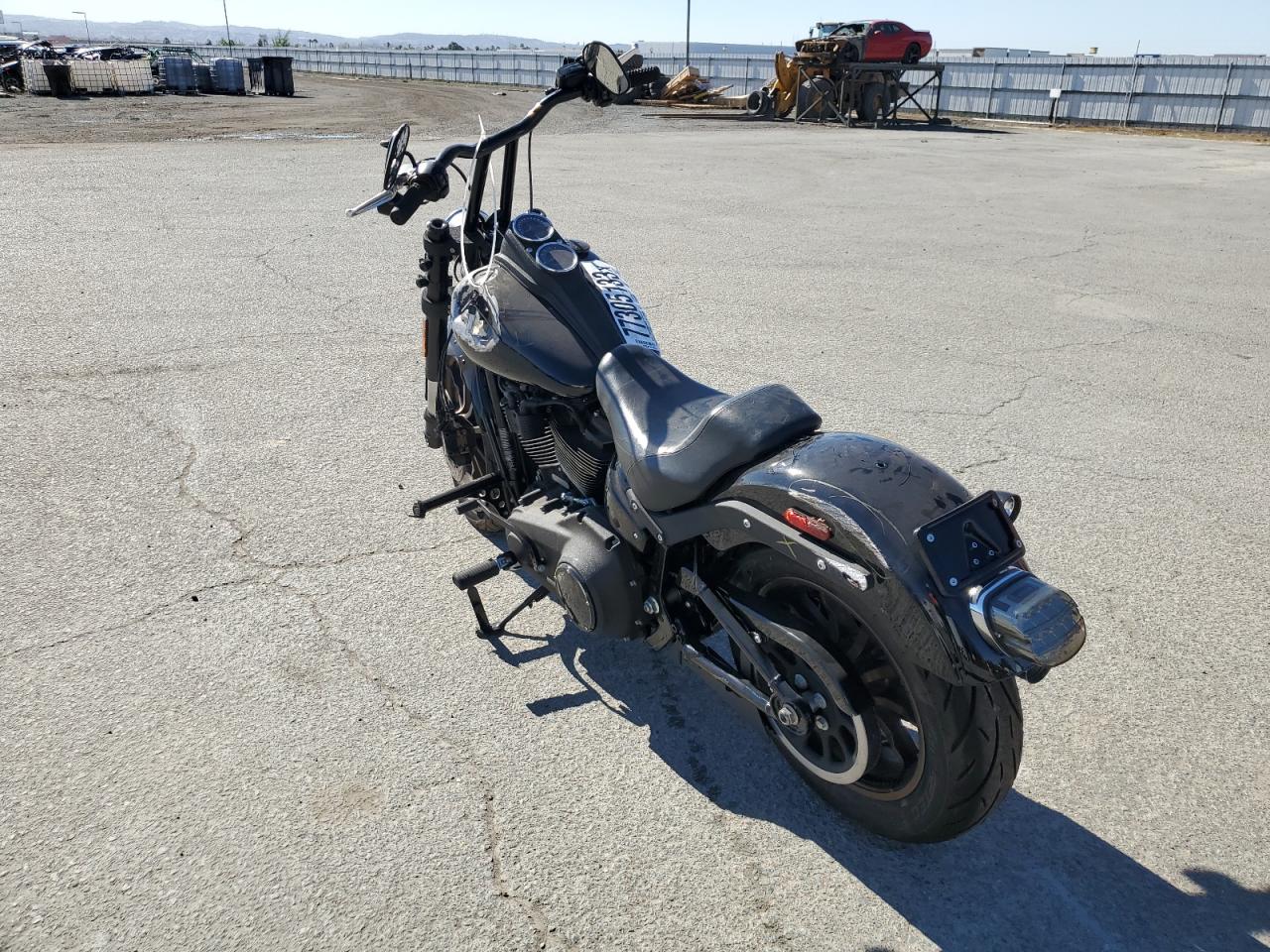 Obraz 3 z 2021 HARLEY-DAVIDSON FXLRS  2021 z VIN 1HD1YWK20MB068290