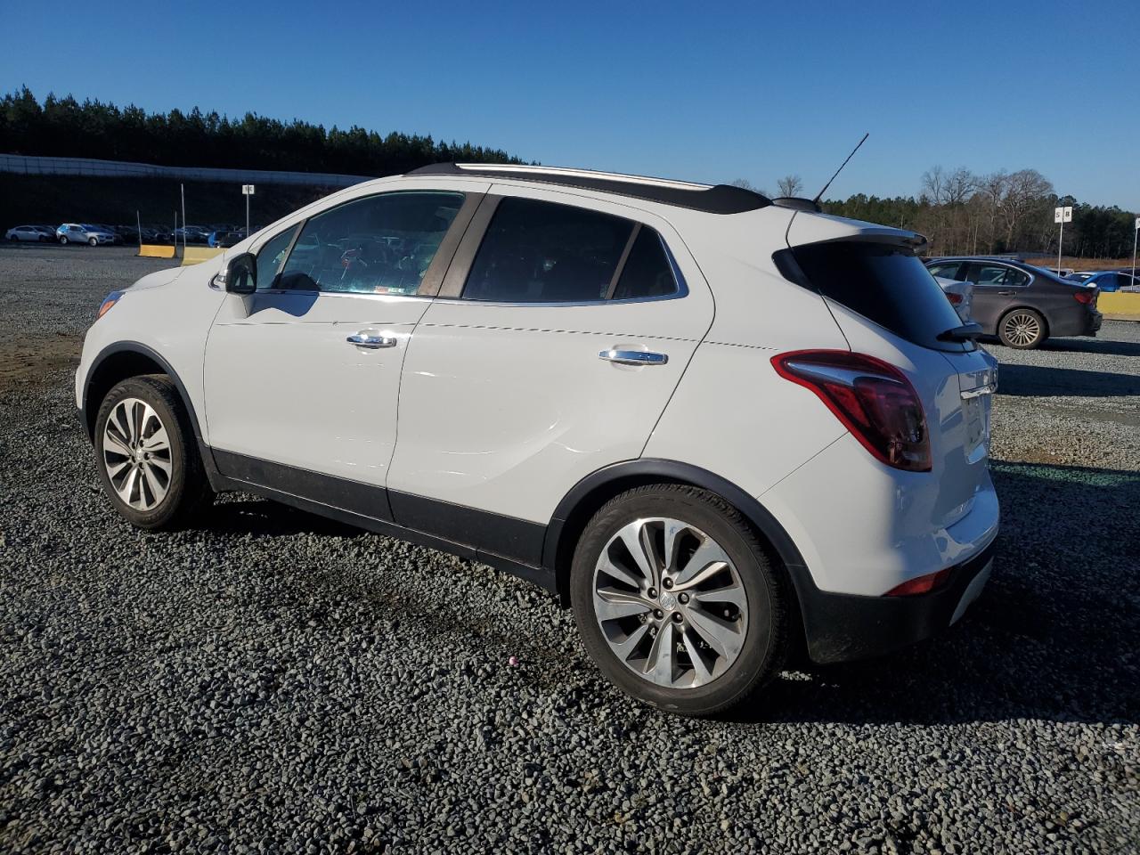 Obraz 2 z 2019 BUICK ENCORE PREFERRED 2019 z VIN KL4CJESB0KB727985