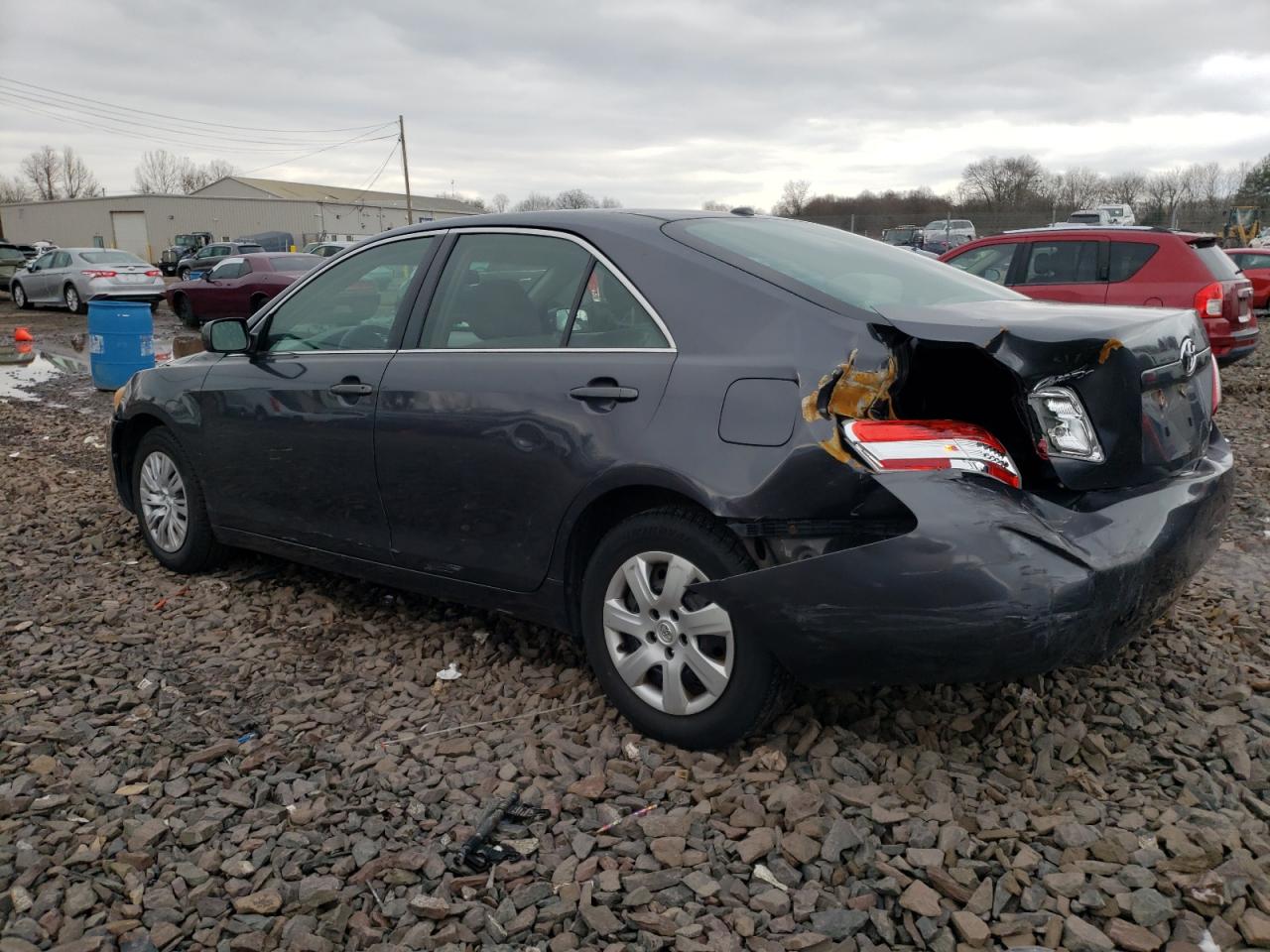 Изображение 2 2011 TOYOTA CAMRY BASE 2011 с VIN 4T1BF3EK9BU205312
