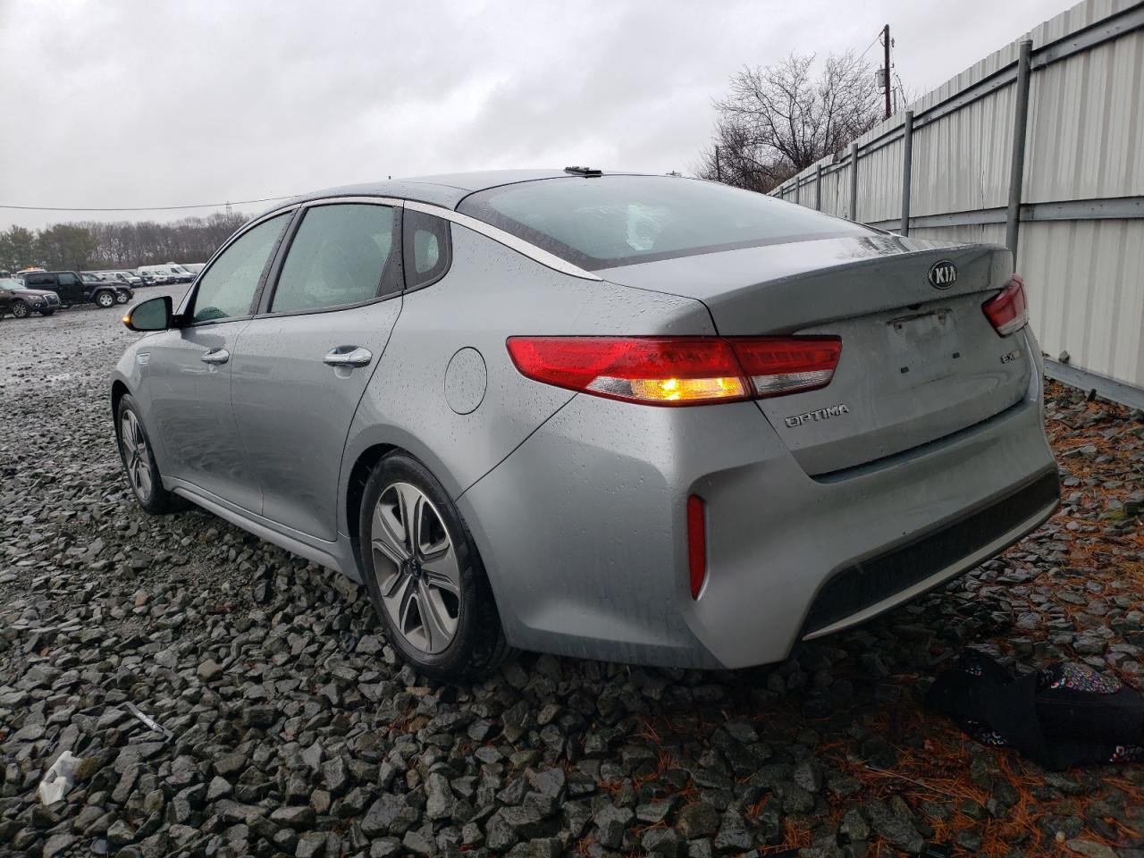 Image 2 of 2017 KIA OPTIMA HYBRID 2017 with VIN KNAGU4LE4H5012617