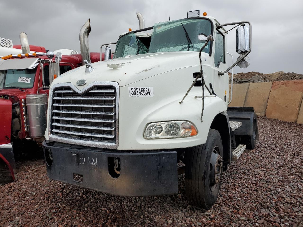 Изображение 2 2006 MACK 600 CXN600 2006 с VIN 1M1AK01Y96N002778