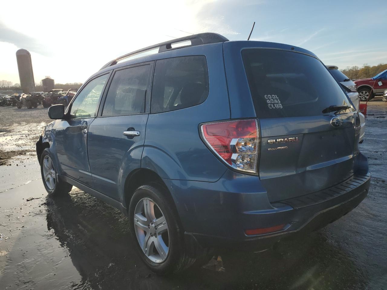 Изображение 2 2010 SUBARU FORESTER 2.5X PREMIUM 2010 с VIN JF2SH6CC2AH745136
