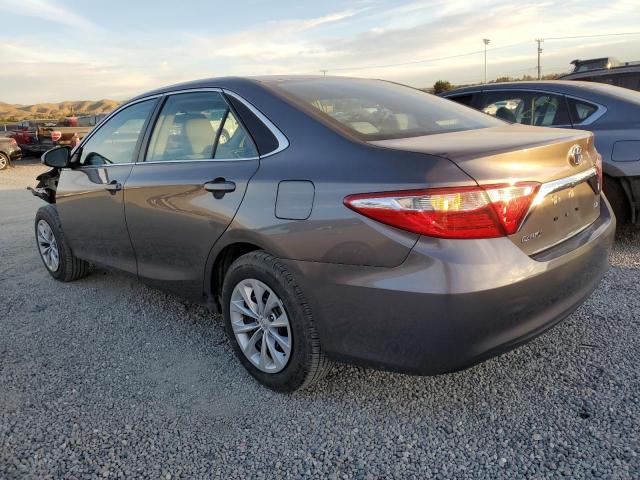 Obraz 2 z 2015 TOYOTA CAMRY LE 2015 z VIN 4T4BF1FK5FR445794