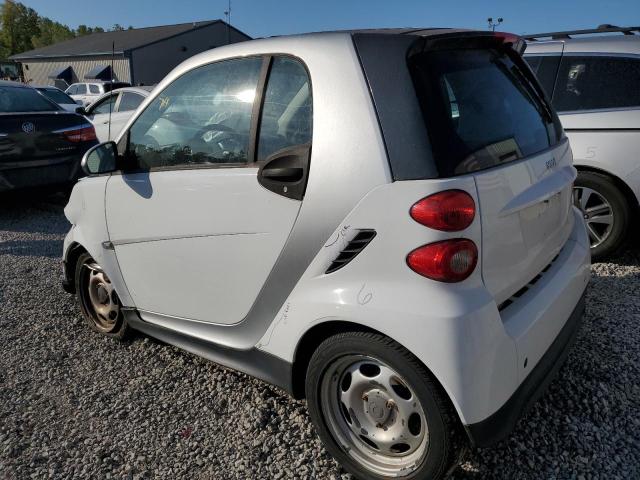 Image 2 of 2013 SMART FORTWO PURE 2013 with VIN WMEEJ3BAXDK697439