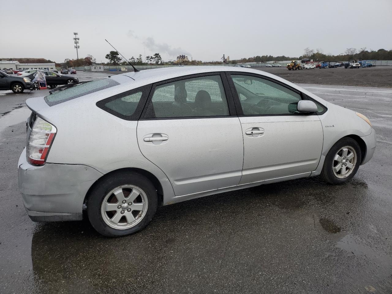 Obraz 3 z 2007 TOYOTA PRIUS  2007 z VIN JTDKB20U877590337