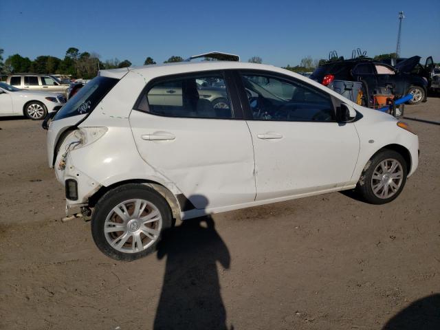 Image 3 of 2013 MAZDA MAZDA2  2013 with VIN JM1DE1KY4D0165616