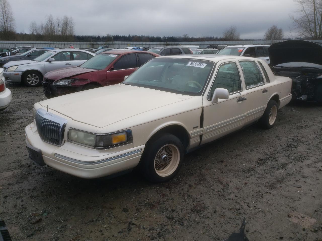 Image 1 of 1996 LINCOLN TOWN CAR CARTIER 1996 with VIN 1LNLM83W3TY716571