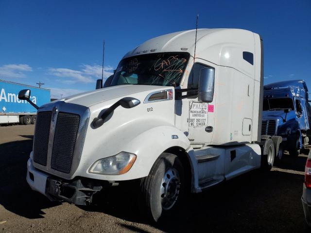 Image 2 of 2019 KENWORTH CONSTRUCTION T680 2019 with VIN 1XKYDP9X7KJ241622