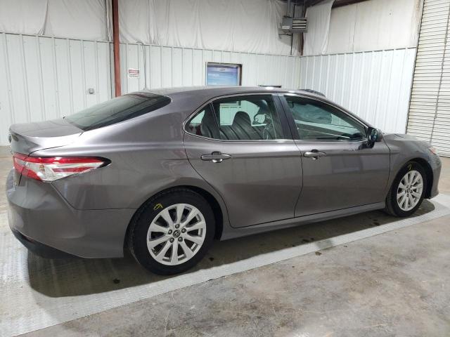 Obraz 3 z 2018 TOYOTA CAMRY L 2018 z VIN 4T1B11HK9JU009240