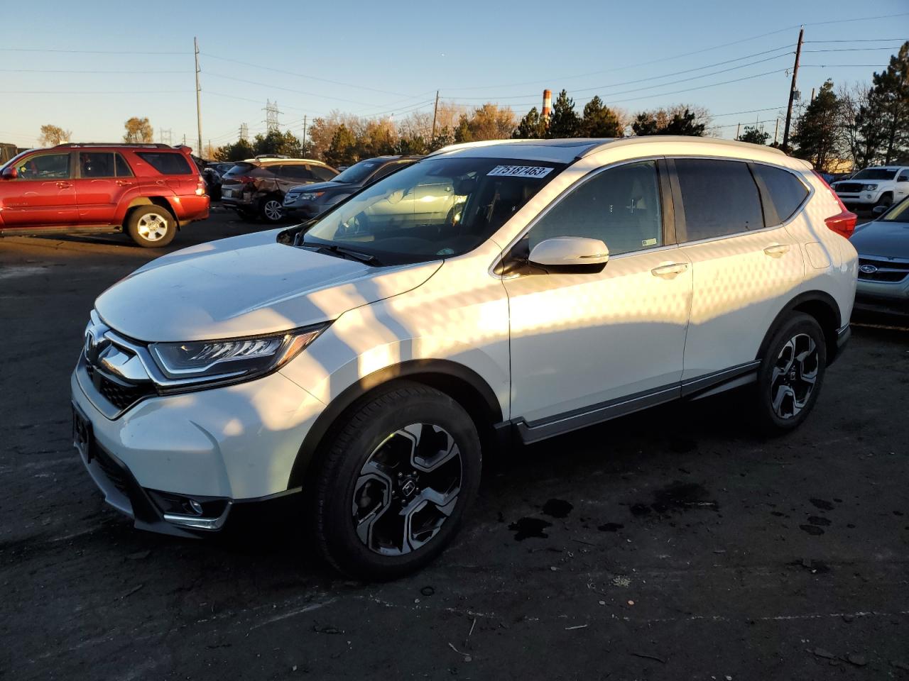 Изображение 1 2019 HONDA CR-V TOURING 2019 с VIN JHLRW2H90KX014711